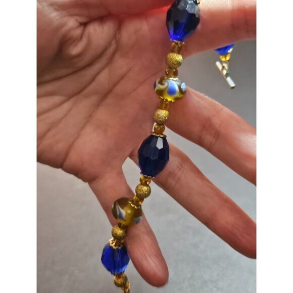 Blue and gold beaded bracelet - Picture 2 of 12